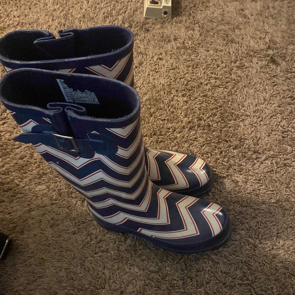 navy and white rain boots